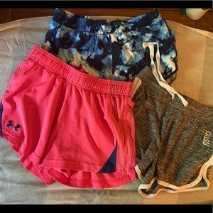 Lot of 3 - Girls shorts / Under armor and justice